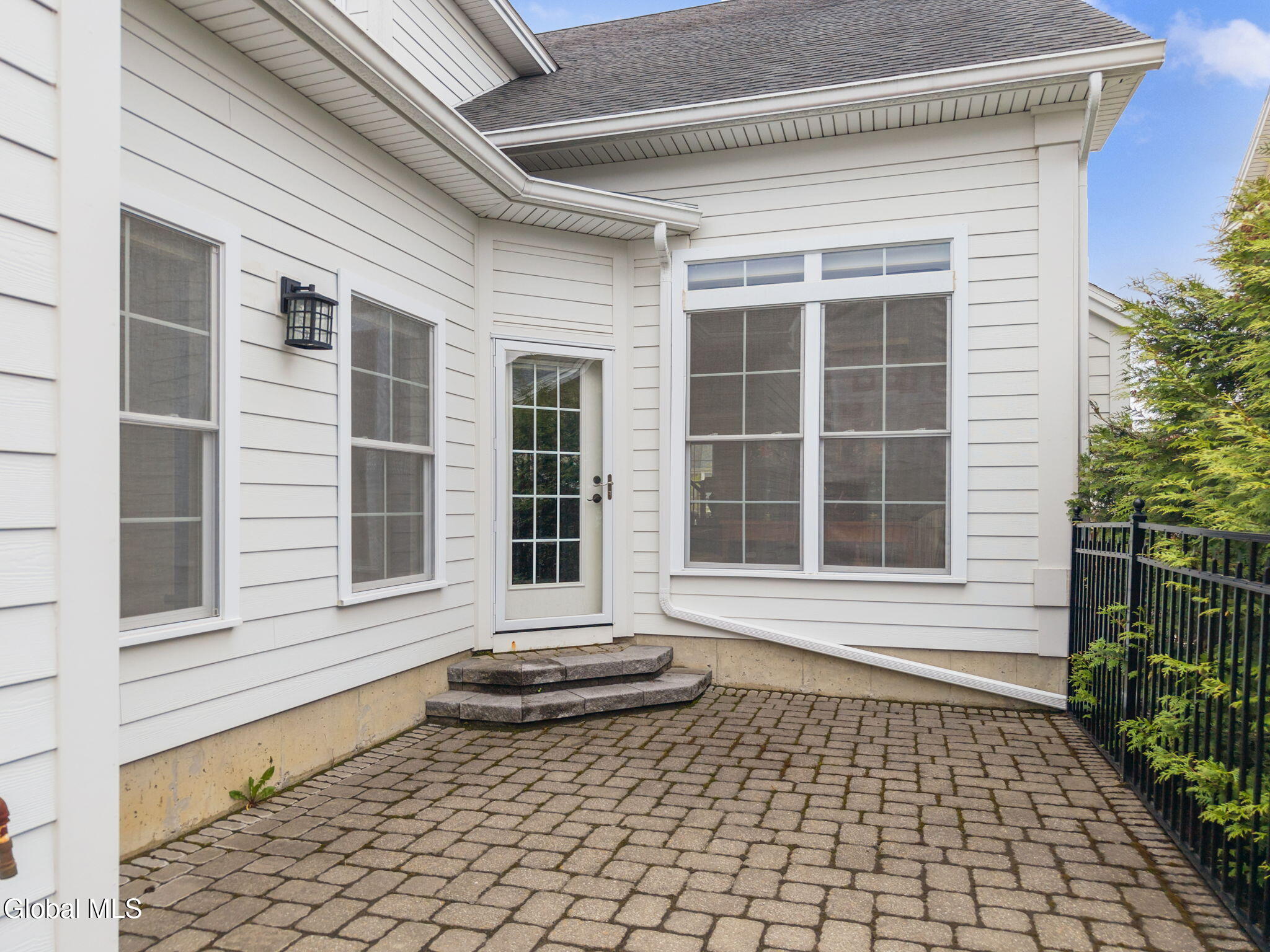 5 Sudbury Square Latham NY 12110