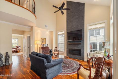 5 Sudbury Square Latham NY 12110