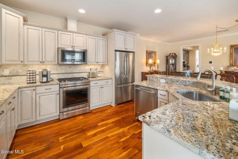 5 Sudbury Square Latham NY 12110