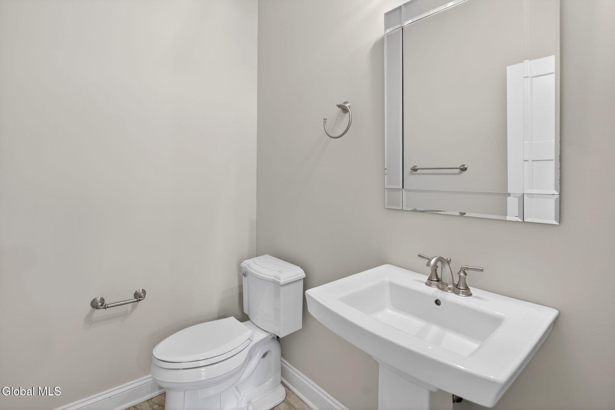 7 Sudbury Square Latham NY 12110
