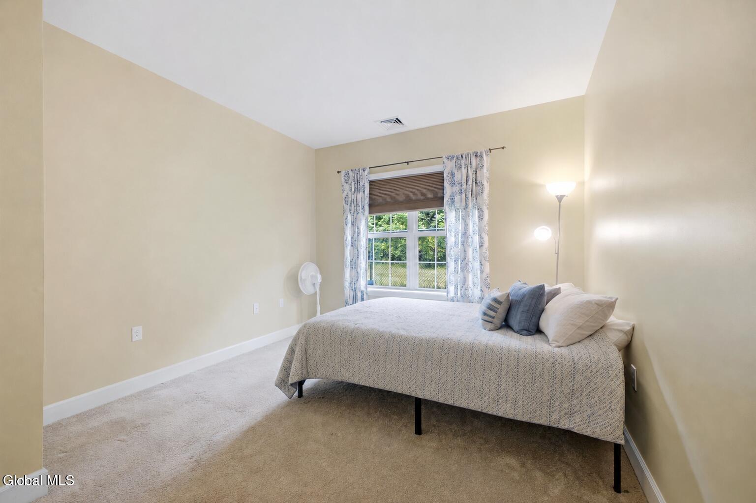 73 Saratoga Road Schenectady NY 12302