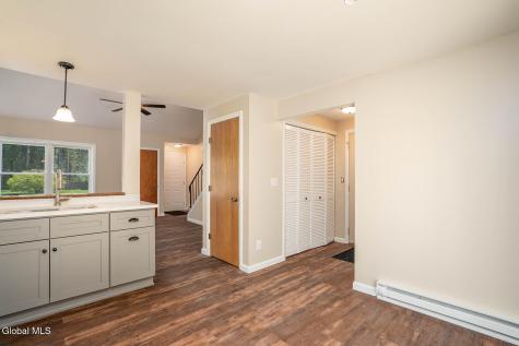 2 Queen Ann Court Queensbury NY 12804
