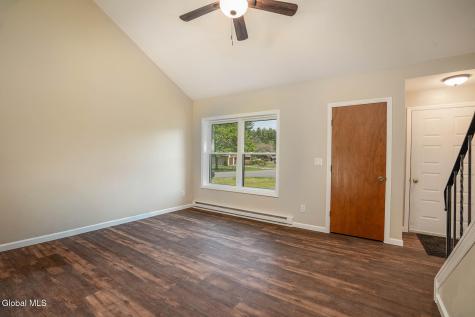 2 Queen Ann Court Queensbury NY 12804