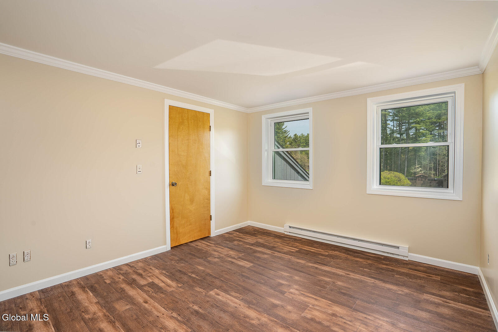 2 Queen Ann Court Queensbury NY 12804