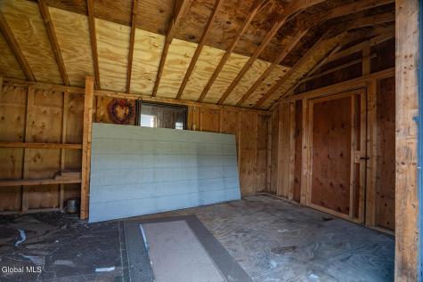 2 Queen Ann Court Queensbury NY 12804