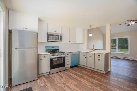 2 Queen Ann Court Queensbury NY 12804