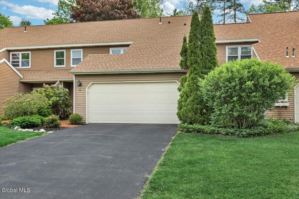 6 Quincy Road Glenmont NY 12077