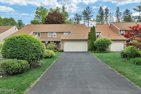 6 Quincy Road Glenmont NY 12077