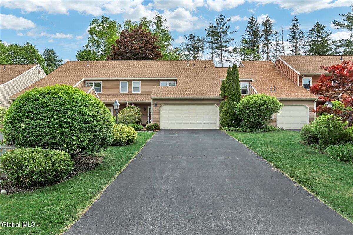 6 Quincy Road Glenmont NY 12077