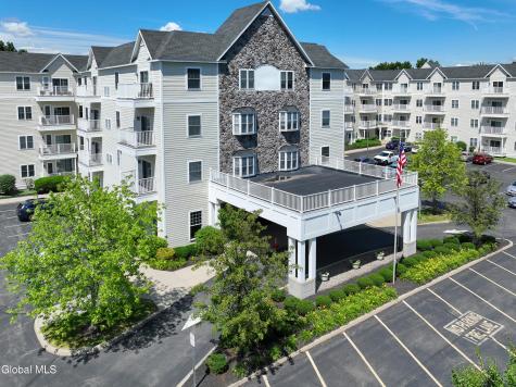 8 Wall Street Clifton Park NY 12065