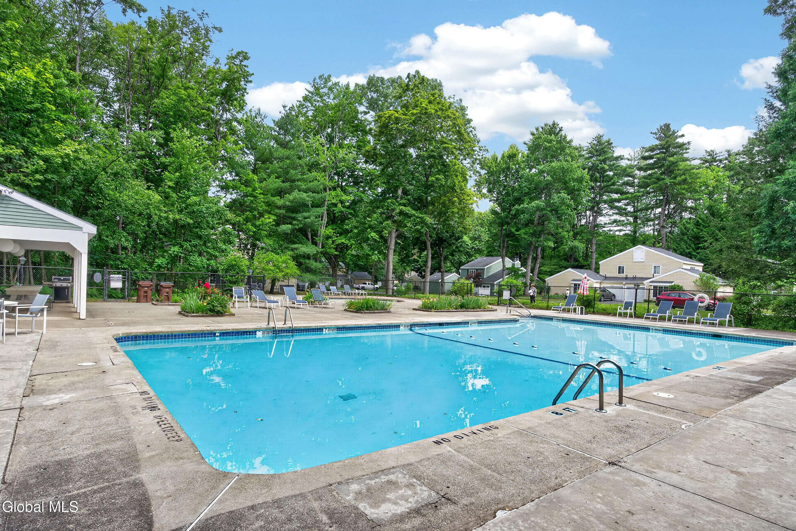 18 Willow Drive Delmar NY 12054