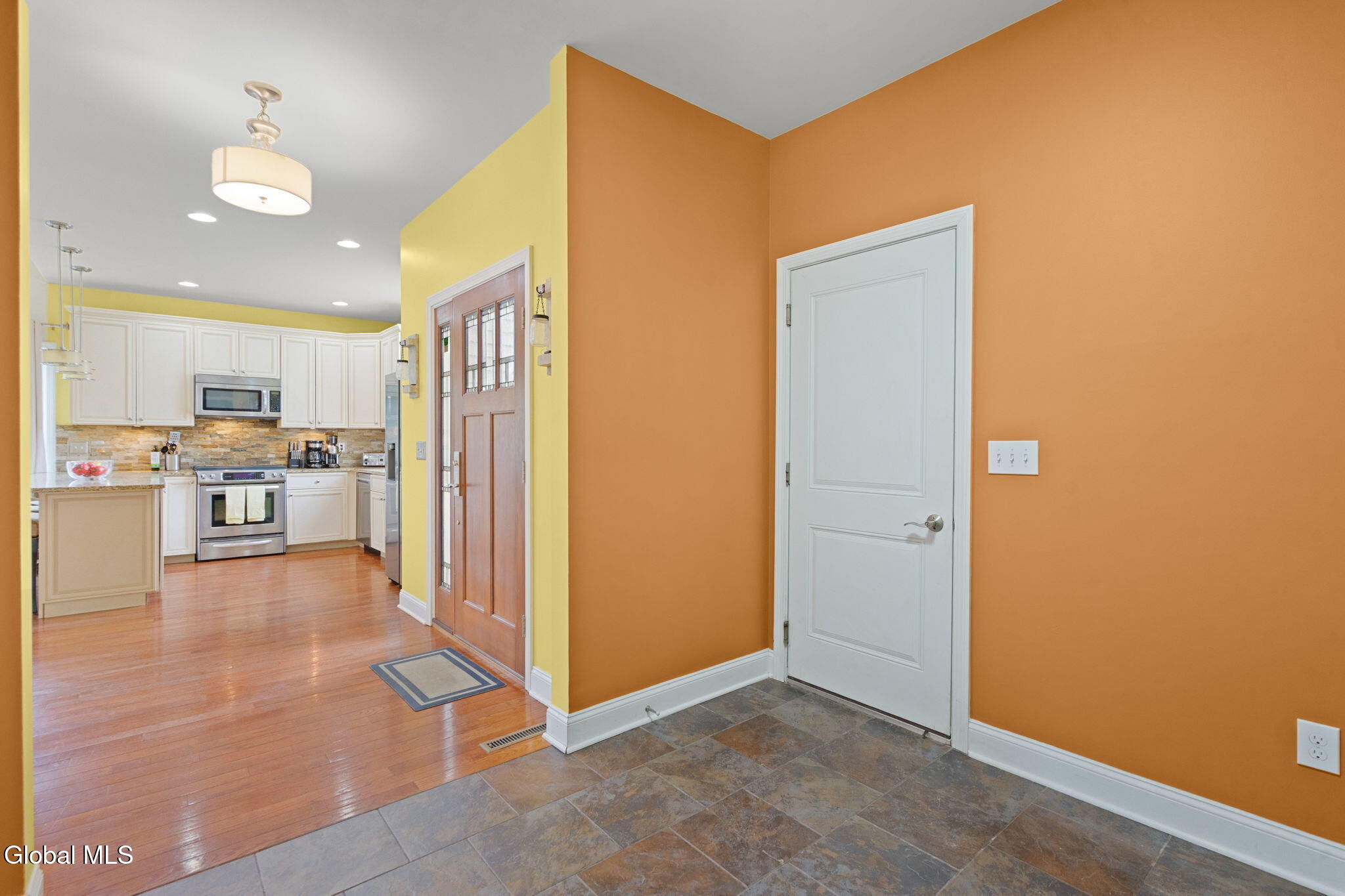 2 Vista Court Clifton Park NY 12065