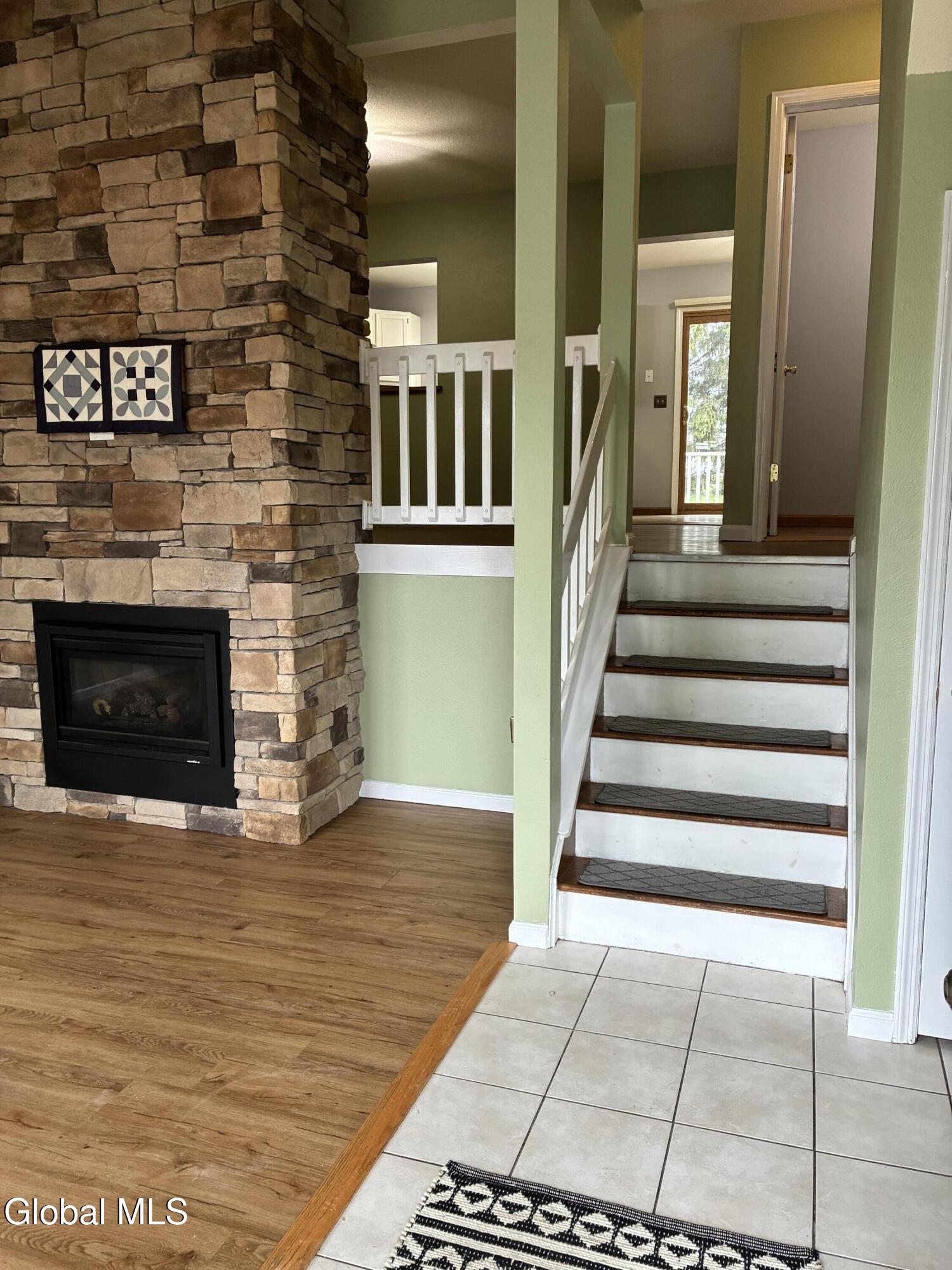 25 Stratton Circle Troy NY 12182