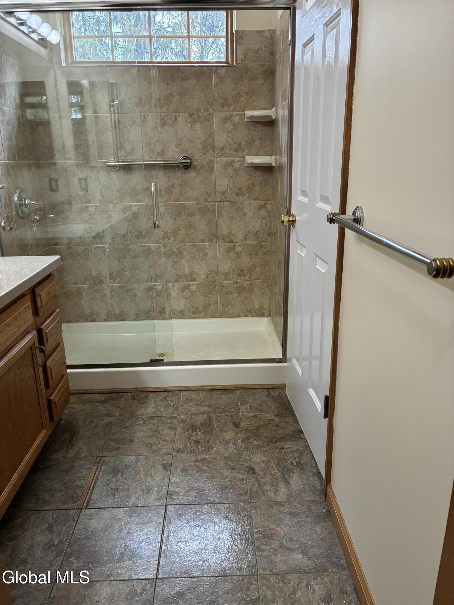 25 Stratton Circle Troy NY 12182