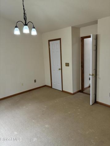 25 Stratton Circle Troy NY 12182