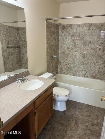 25 Stratton Circle Troy NY 12182