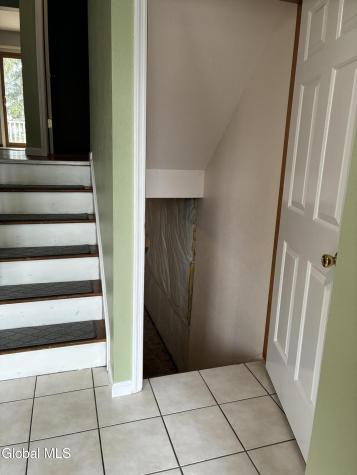25 Stratton Circle Troy NY 12182