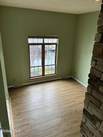 25 Stratton Circle Troy NY 12182