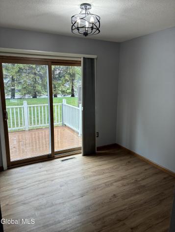 25 Stratton Circle Troy NY 12182