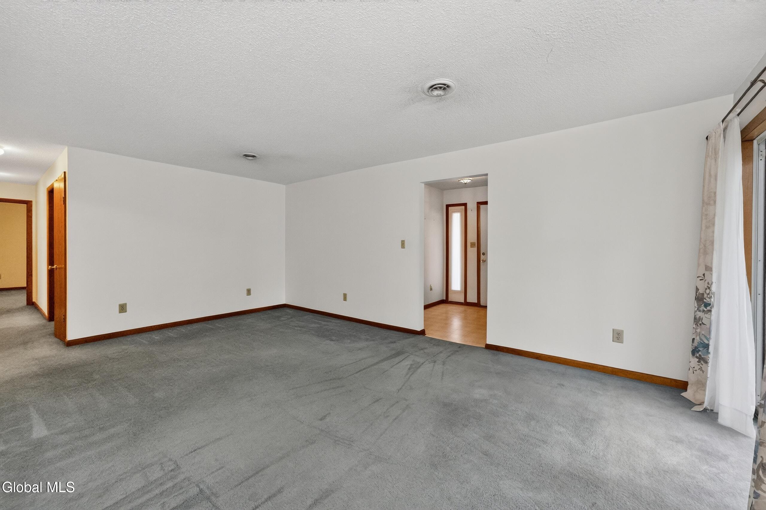 705 Cambridge Manor Drive Scotia NY 12302