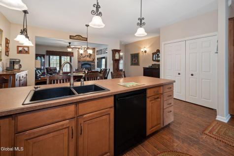 534 Northend Drive Schenectady NY 12308