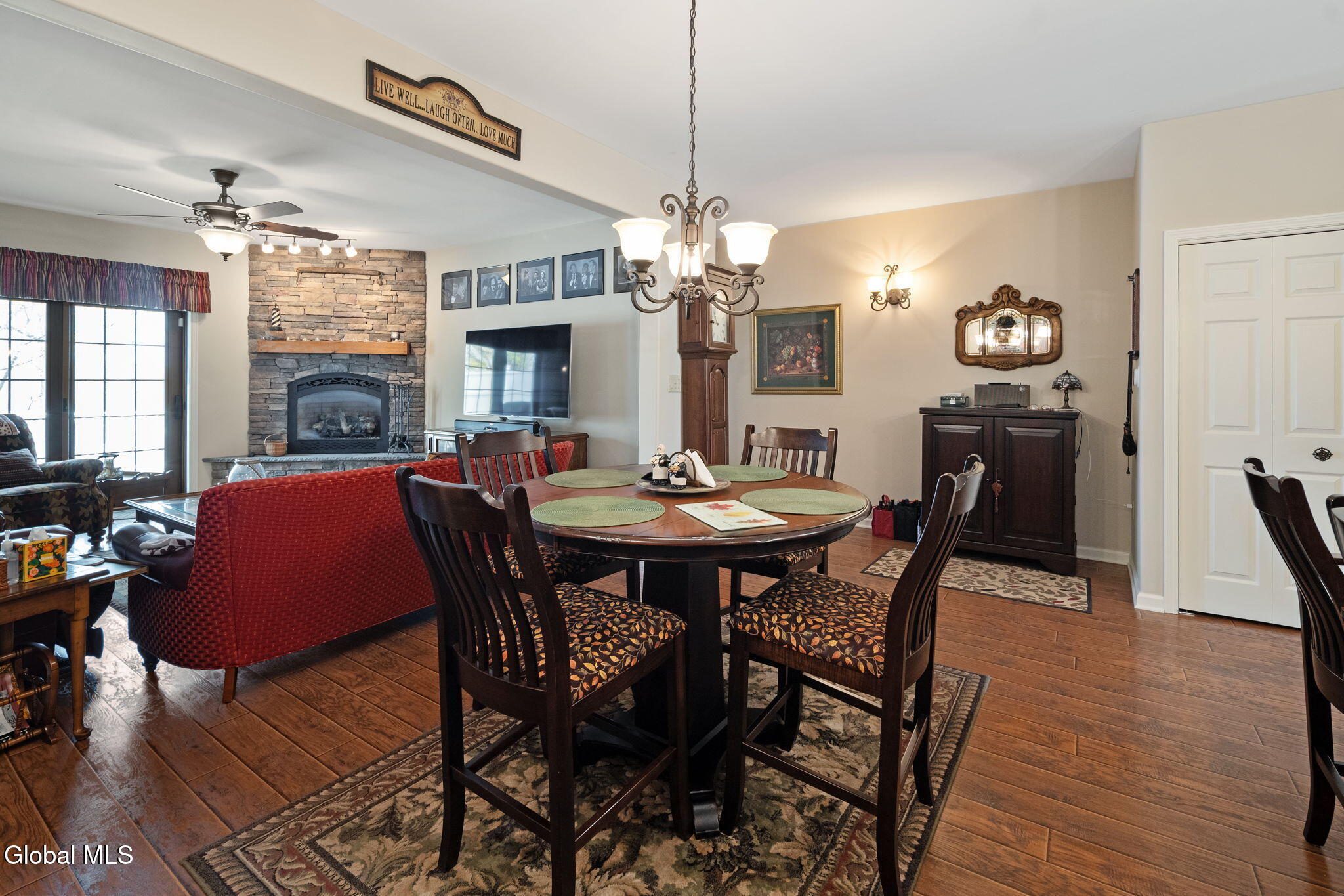 534 Northend Drive Schenectady NY 12308