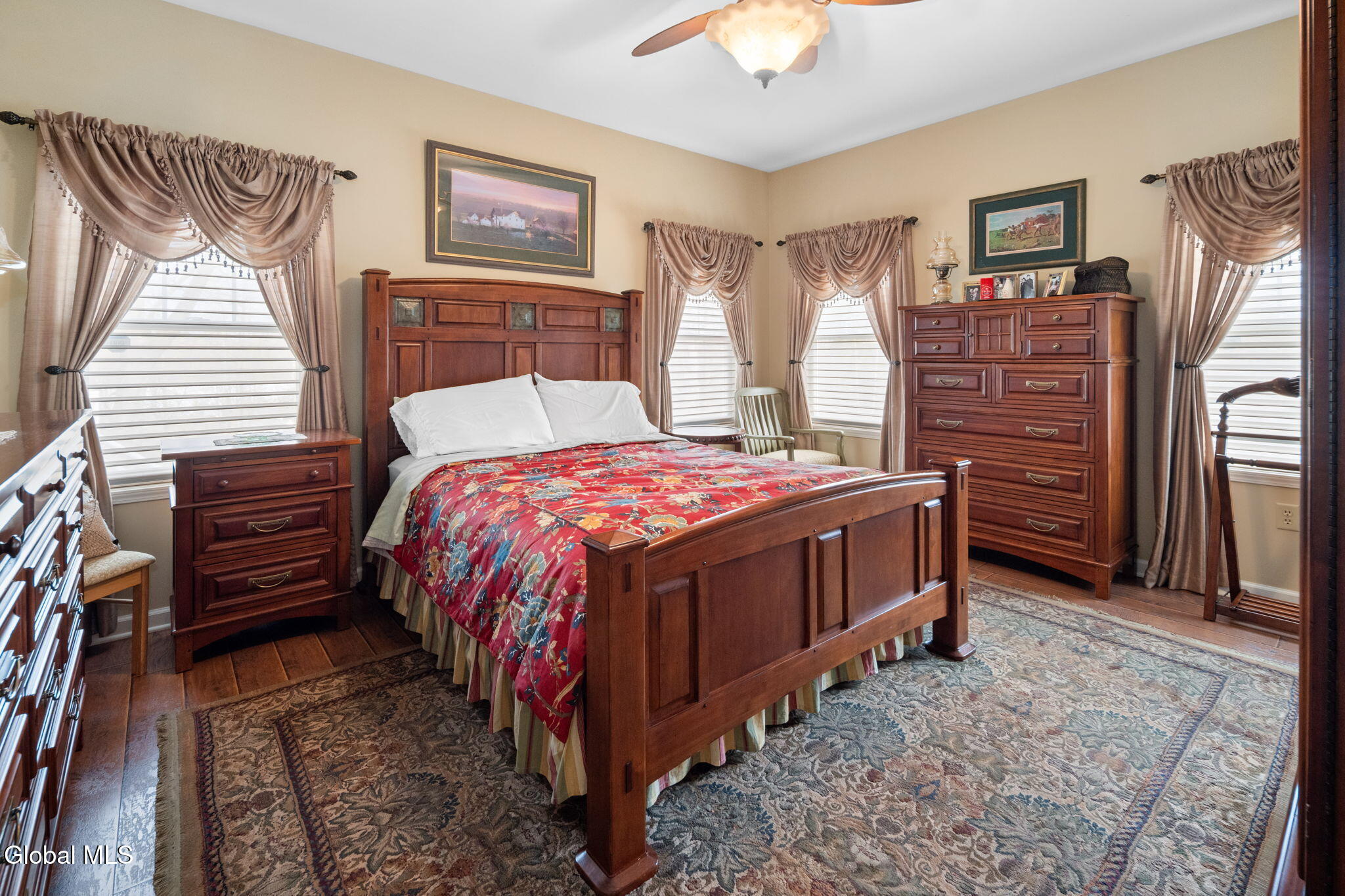 534 Northend Drive Schenectady NY 12308