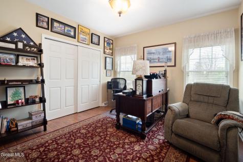 534 Northend Drive Schenectady NY 12308