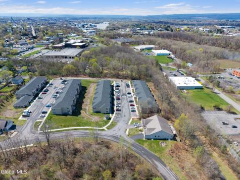 534 Northend Drive Schenectady NY 12308