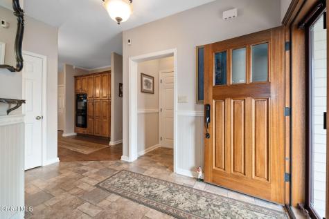534 Northend Drive Schenectady NY 12308