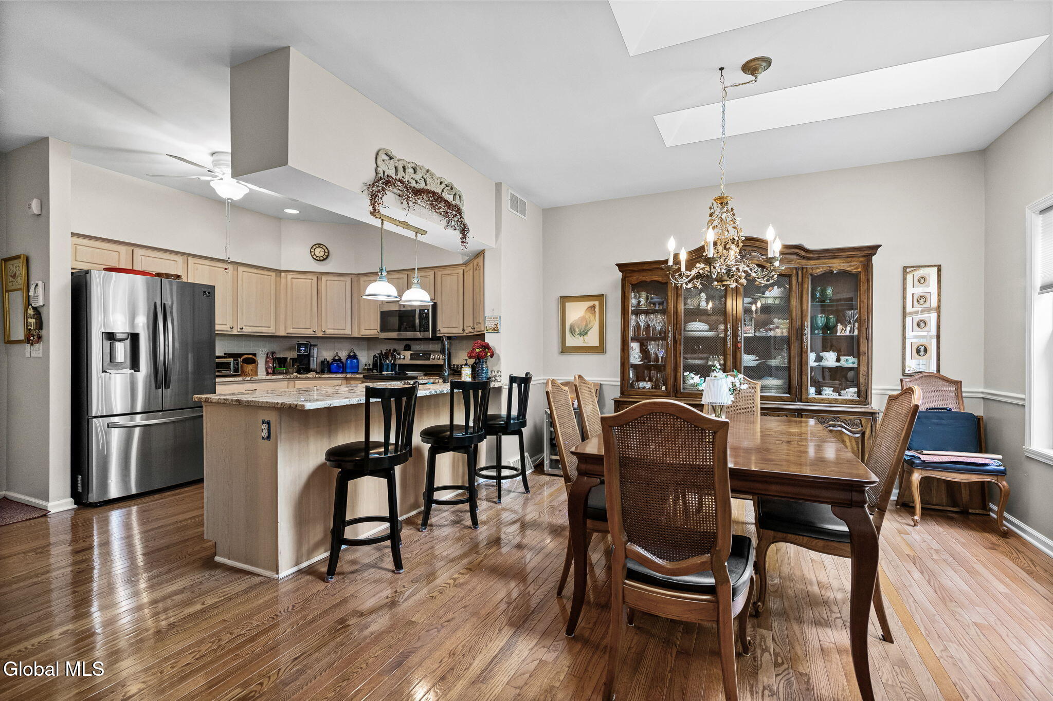 49 Oakmont Street Niskayuna NY 12309