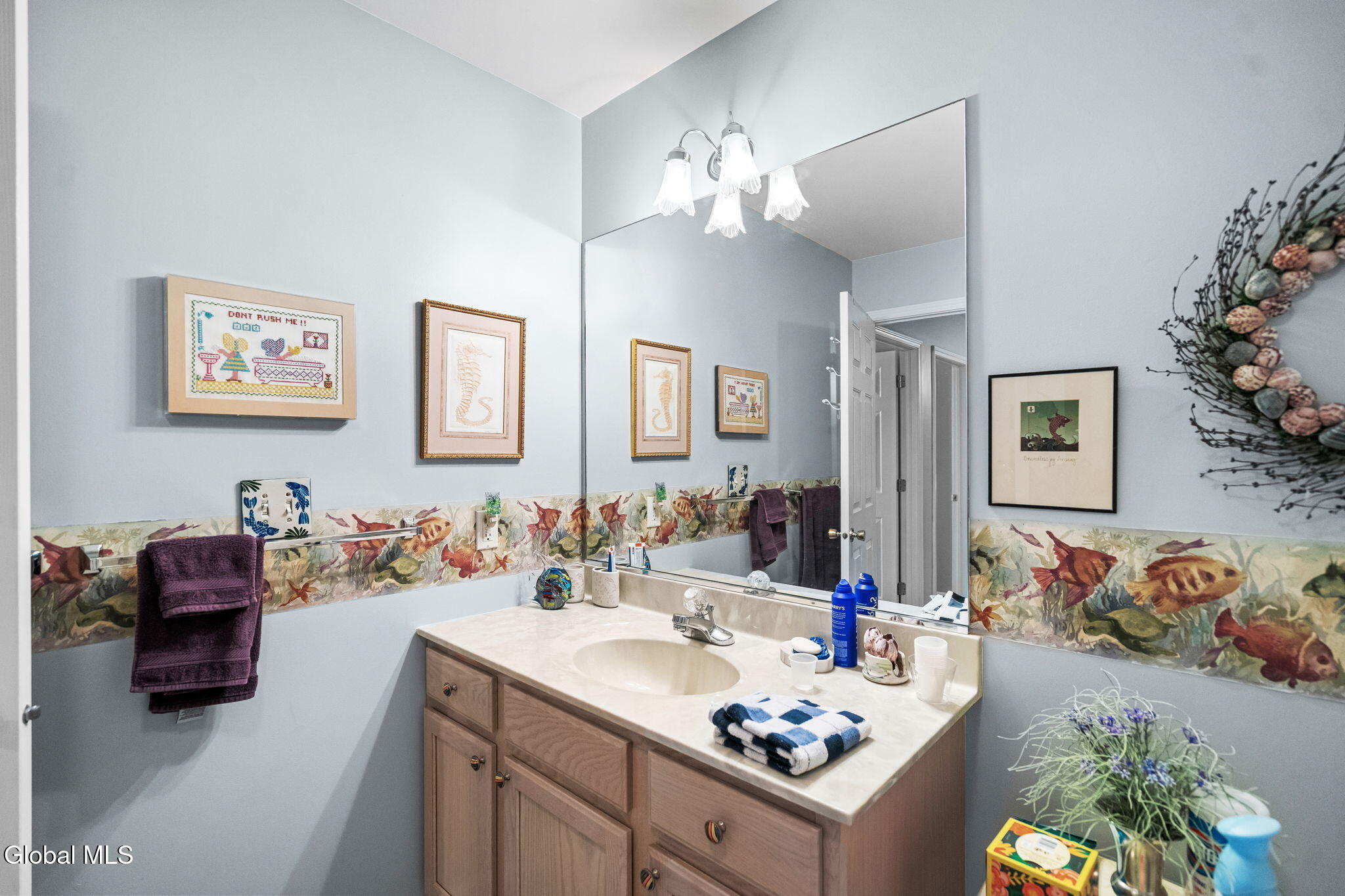 49 Oakmont Street Niskayuna NY 12309