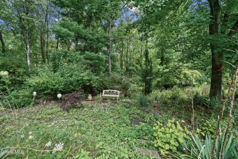 49 Oakmont Street Niskayuna NY 12309