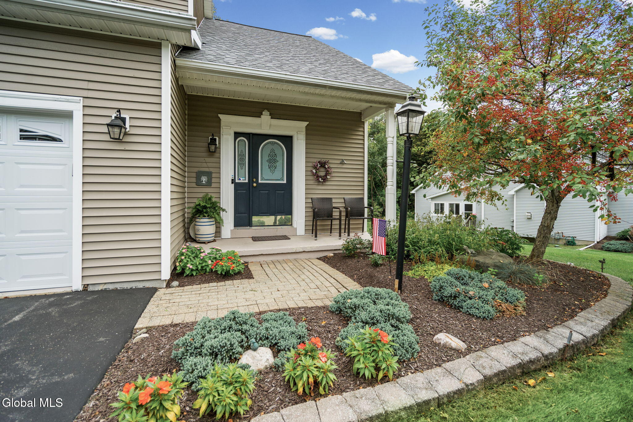 49 Oakmont Street Niskayuna NY 12309