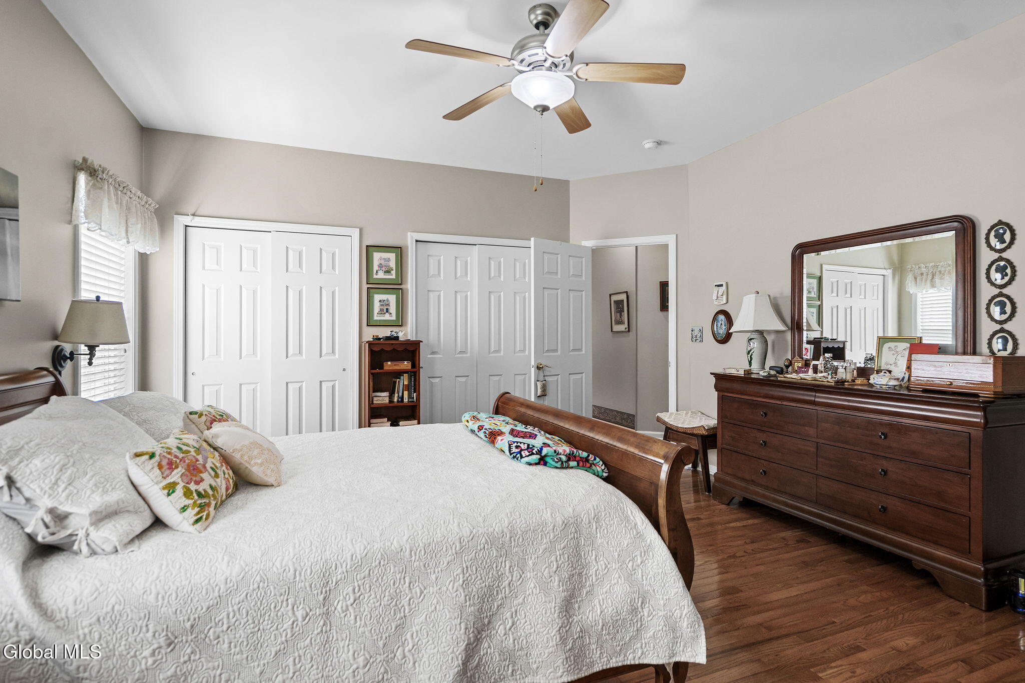 49 Oakmont Street Niskayuna NY 12309