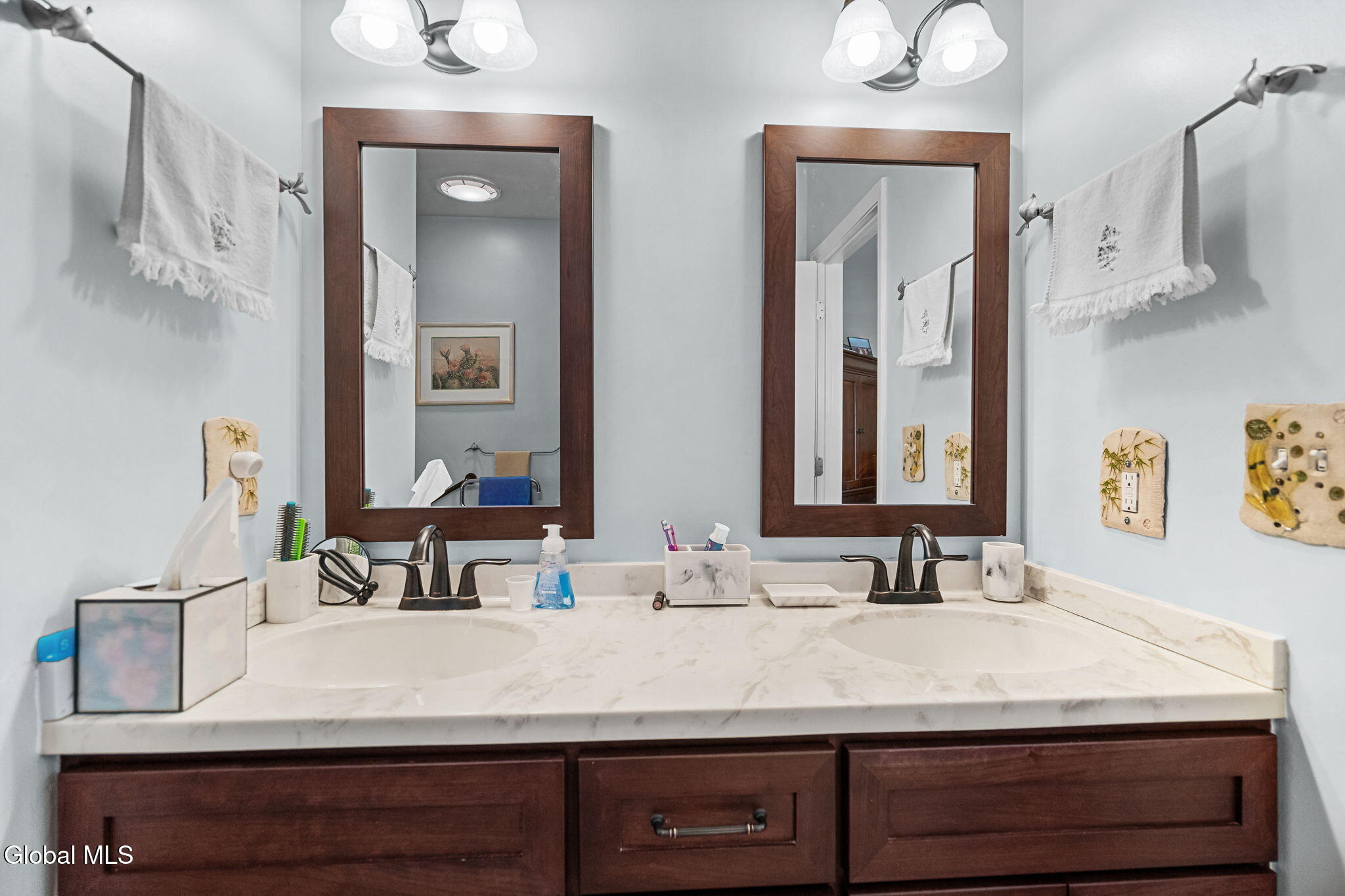49 Oakmont Street Niskayuna NY 12309