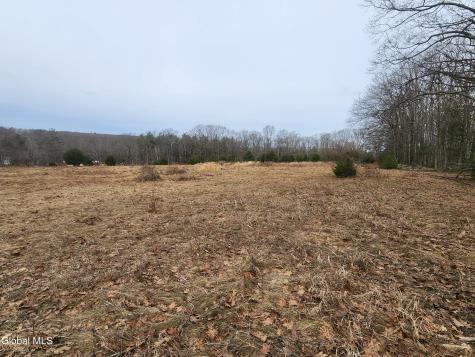 L 23.3 Lynn Road Averill Park NY 12018