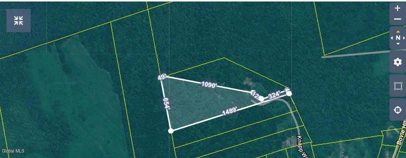 11 Knapp Way Hoosick NY 12090