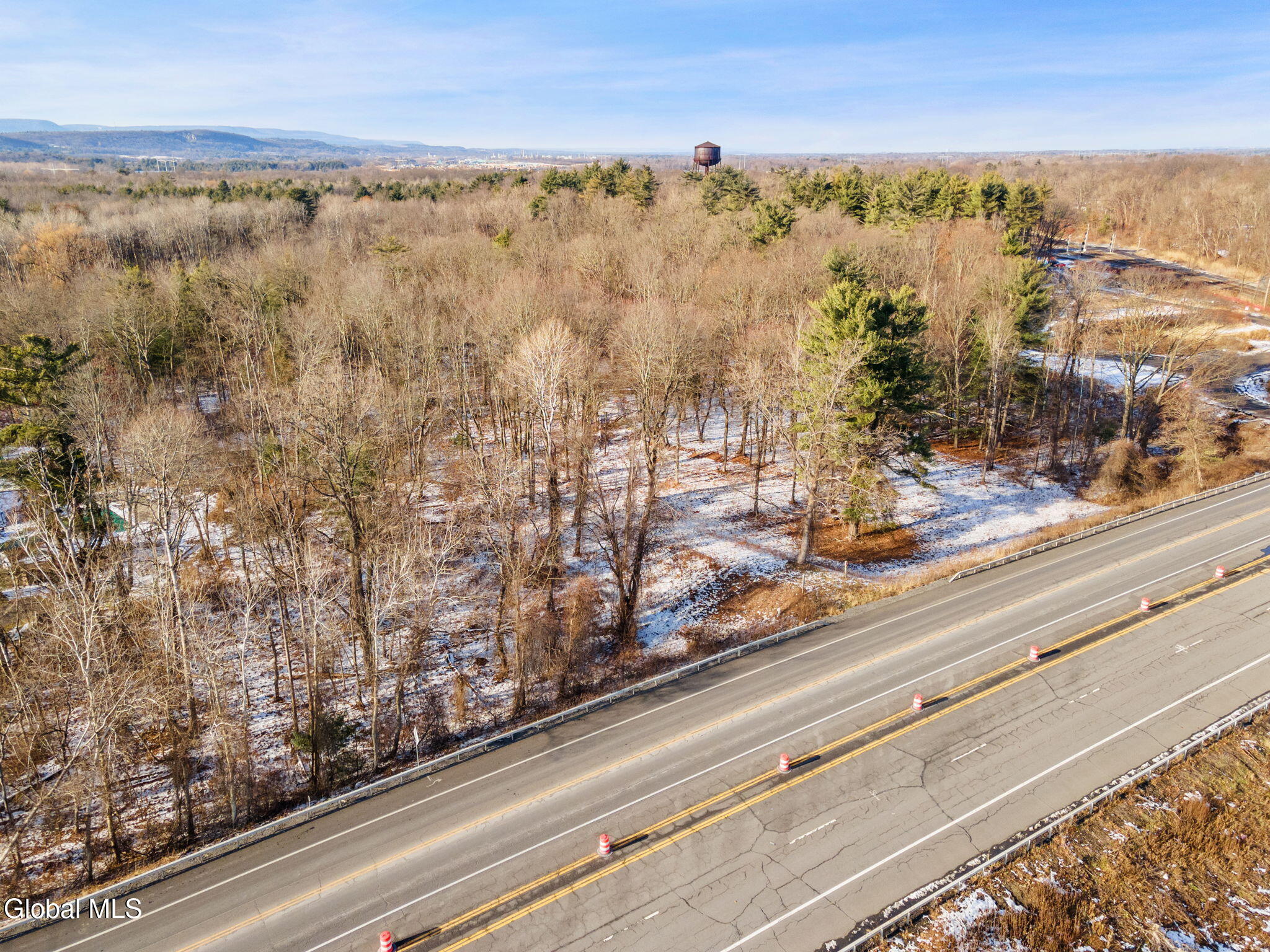 L12 Rr 9w Selkirk NY 12158