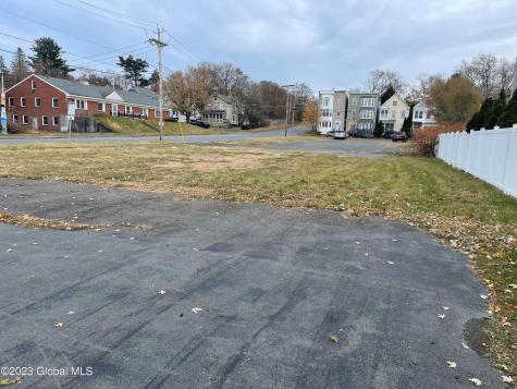 880 2nd Avenue Troy NY 12182