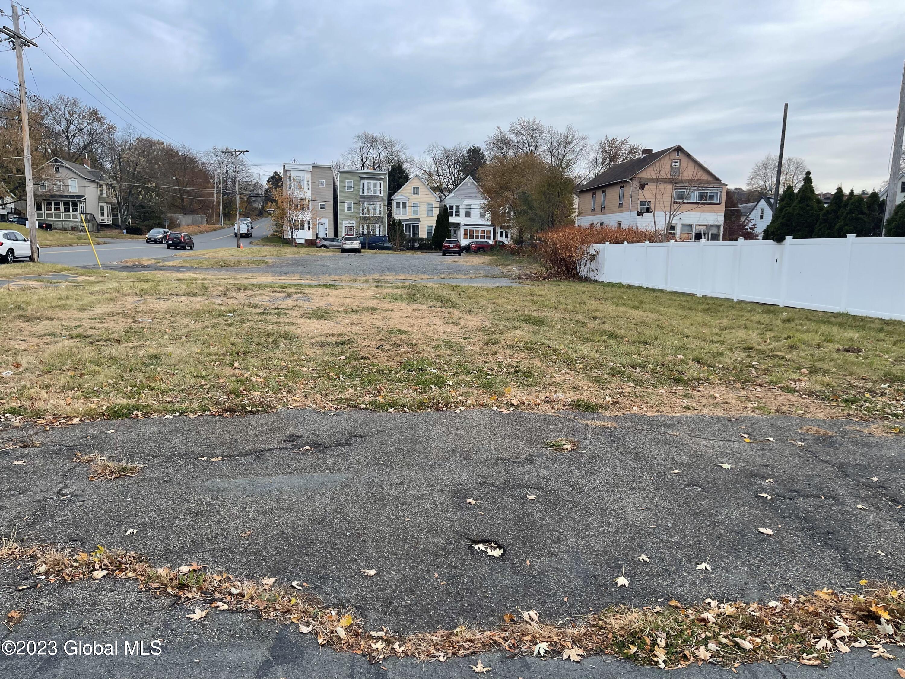 880 2nd Avenue Troy NY 12182