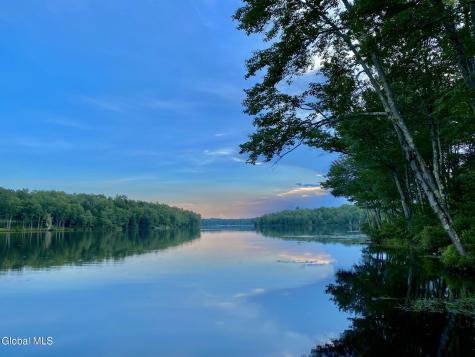 354 Pond View Petersburgh NY 12138