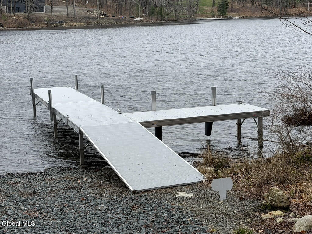 354 Pond View Petersburgh NY 12138