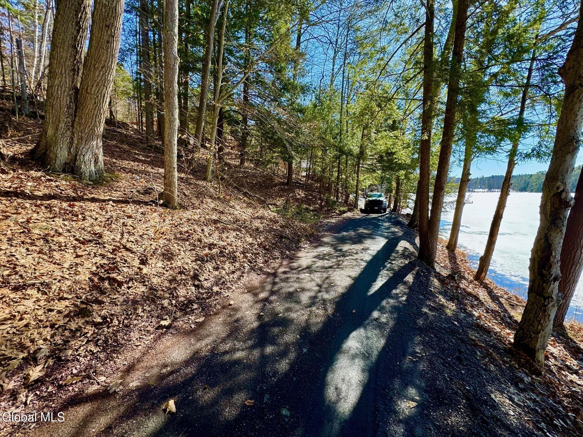 L14.8 Hills Pond Road Hampton NY 12837