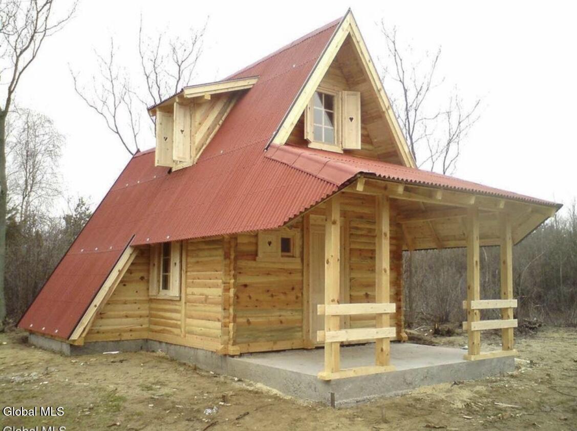 95 Pond View Way Petersburgh NY 12138