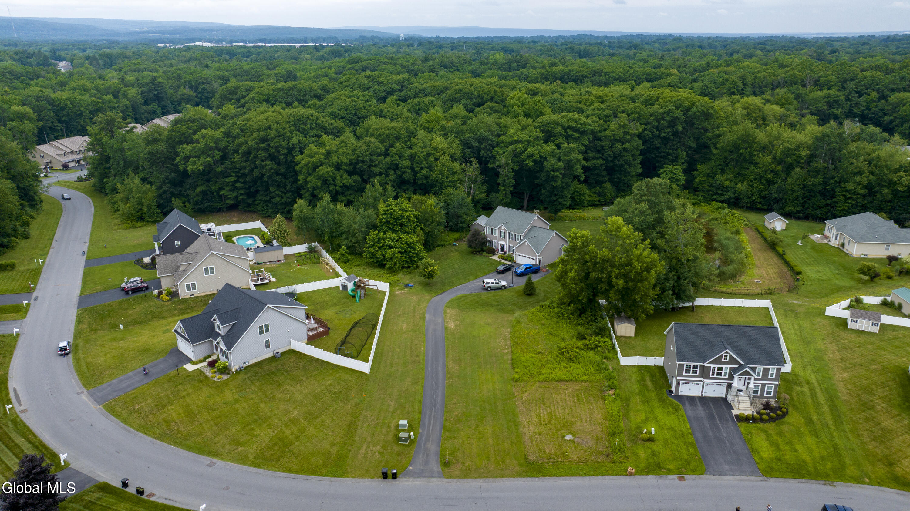 311 Steeple Way Rotterdam NY 12306