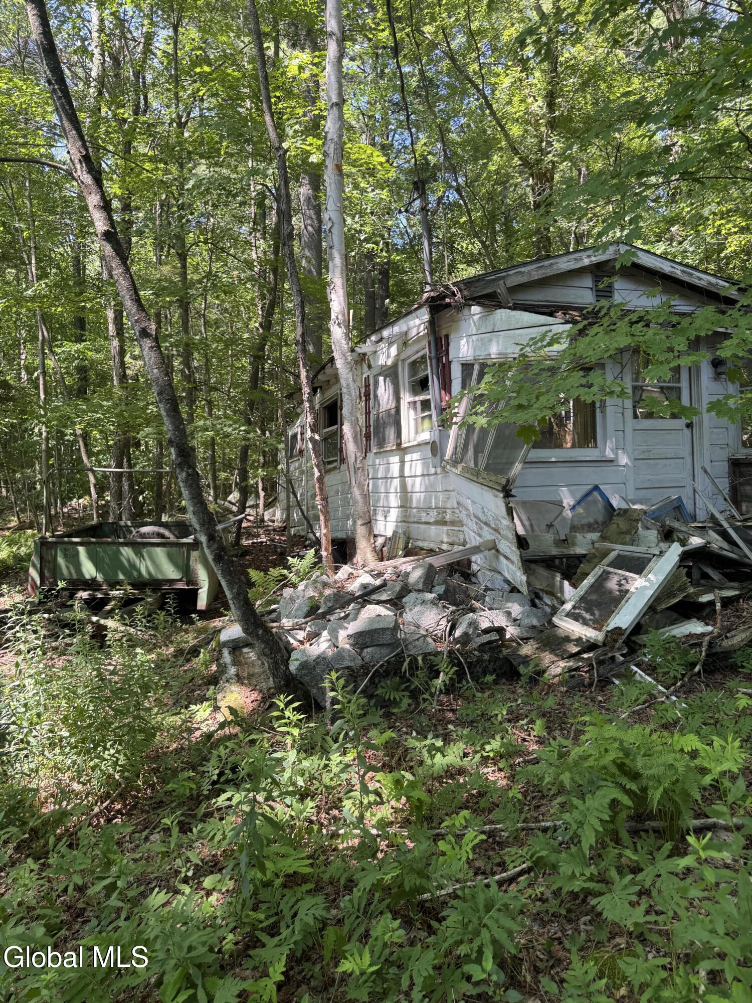2005 Plank Road Petersburgh NY 12138