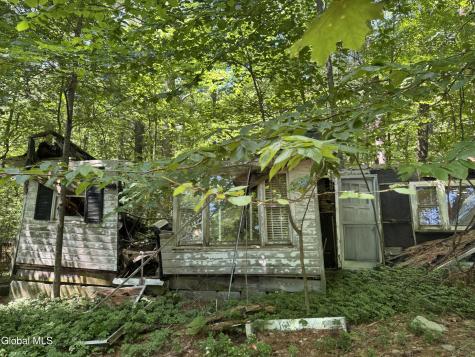 2005 Plank Road Petersburgh NY 12138