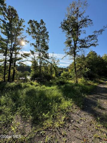 L2 High Rock Road Hannacroix NY 12087