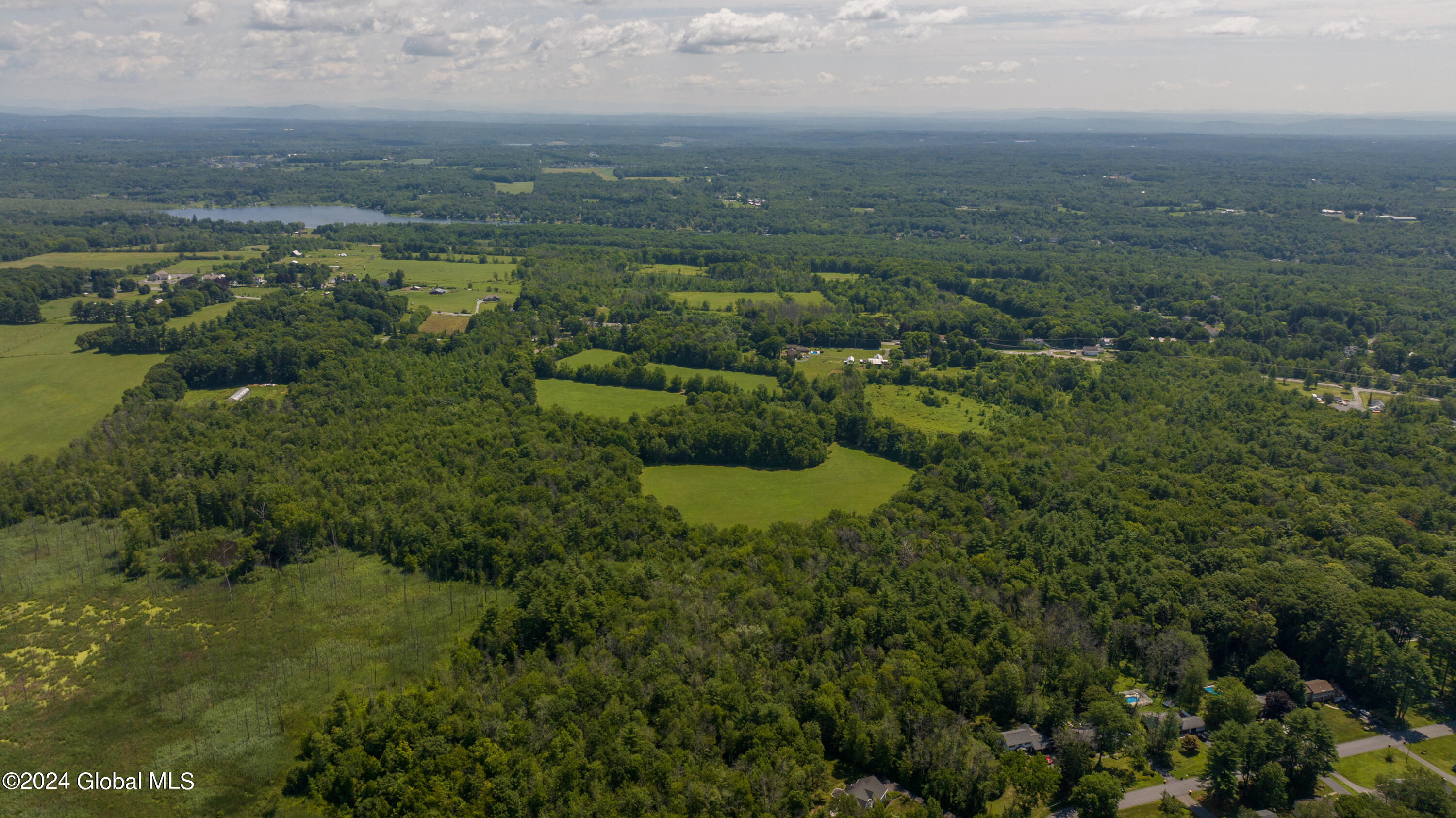 905 Ny-50 Ballston Lake NY 12019